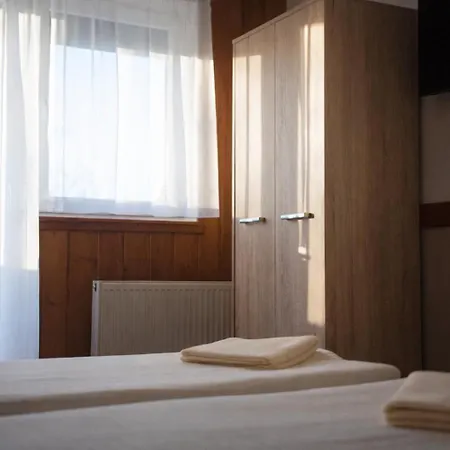Vadkacsa Panzio Bed & Breakfast 3*