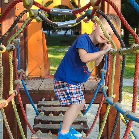 Oda ve Kahvaltı Vadkacsa Panzio 3*